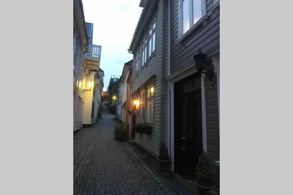 Line I Smauet Lägenhet Bergen Exteriör bild